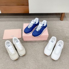 미우미우 스니커즈