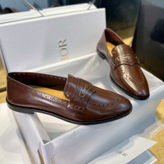 디올 로퍼