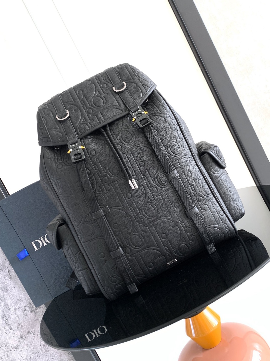 디올 힛더로드백팩