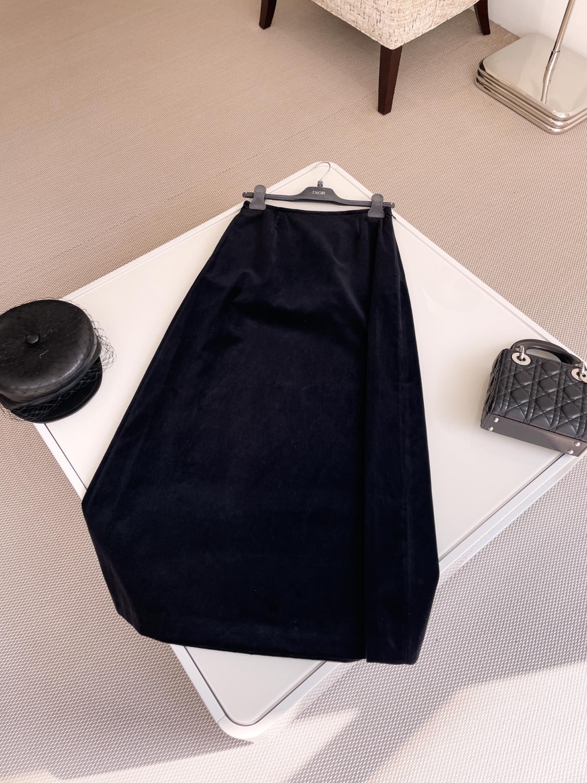 디올 치마