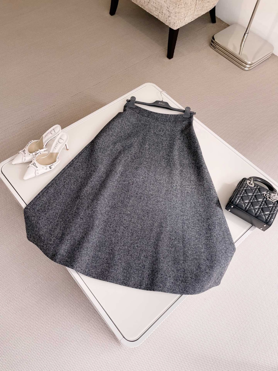 디올 치마