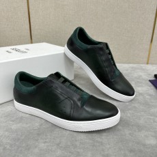 벨루티 스니커즈