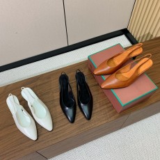 로로피아나 슬링백