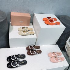 미우미우 뮬슬리퍼