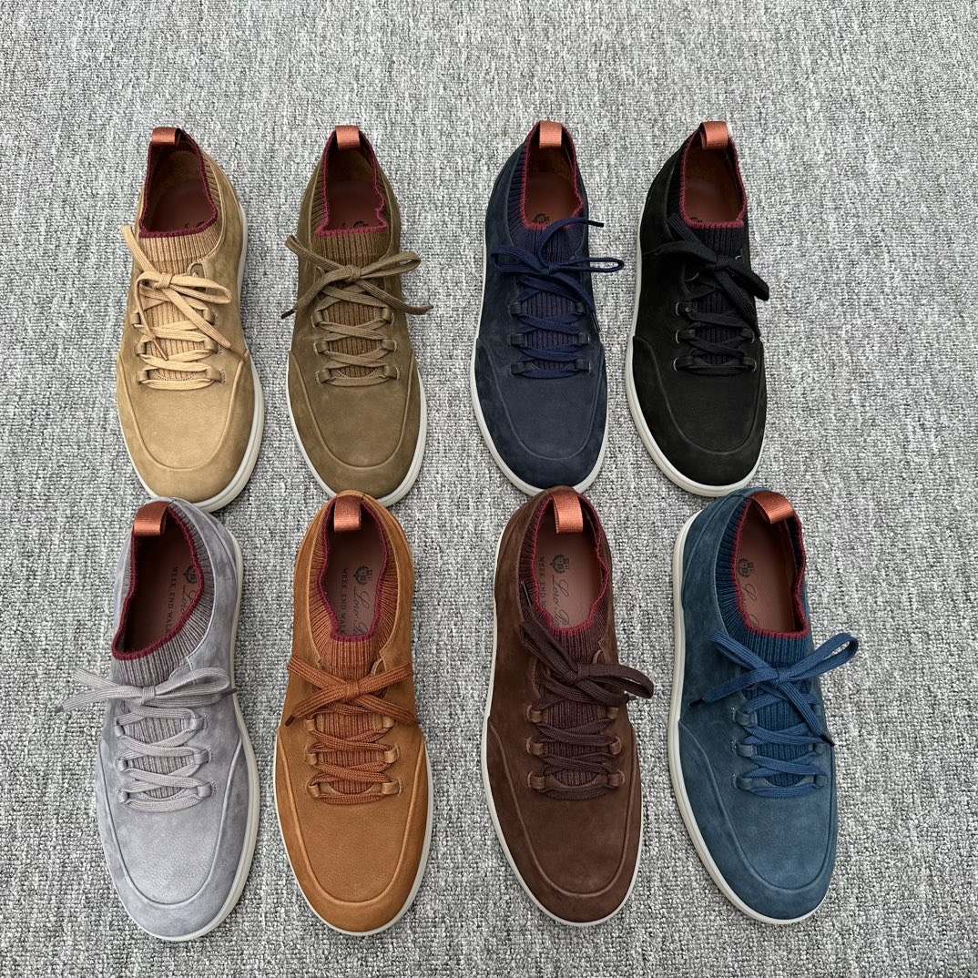 로로피아나 스니커즈