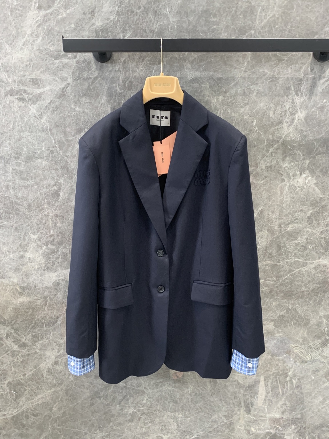 미우미우 정장자켓