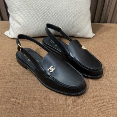 샤넬 로퍼샌들
