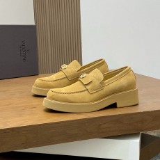 발렌티노 로퍼