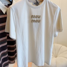 미우미우 반팔티