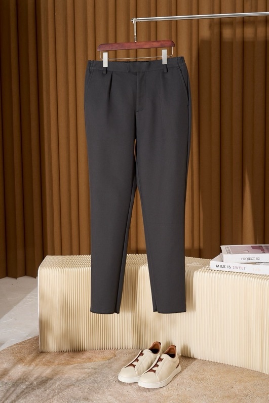 로로피아나 바지