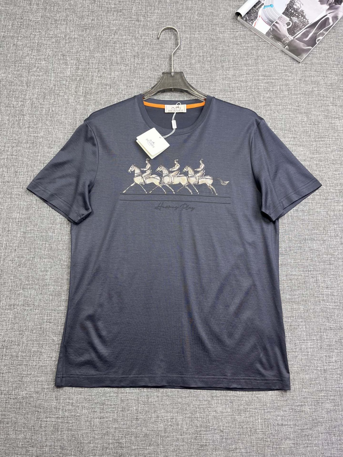 에르메스 반팔티