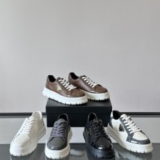 프라다 스니커즈
