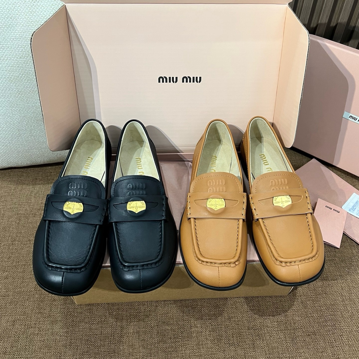미우미우 로퍼
