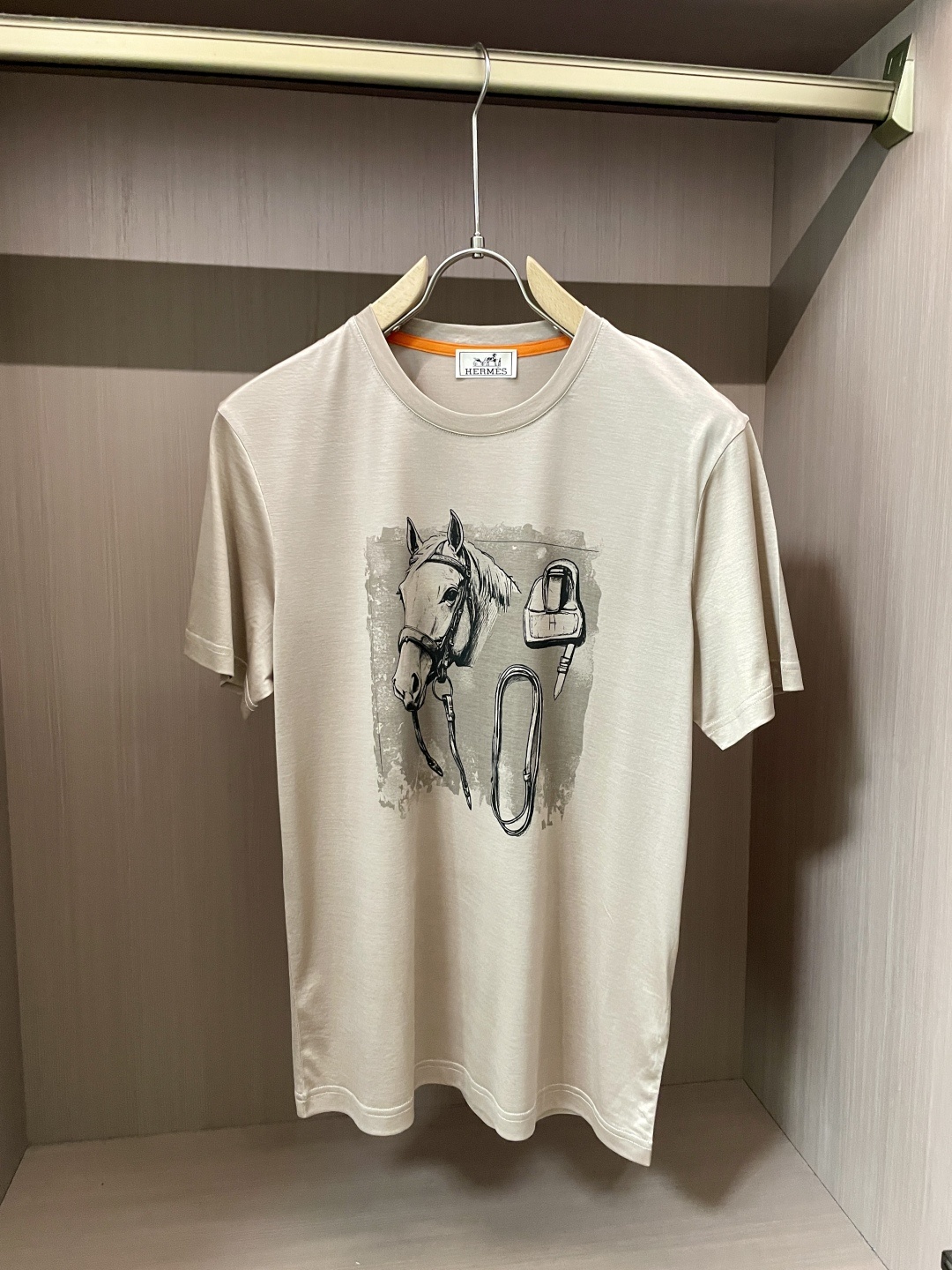 에르메스 반팔티