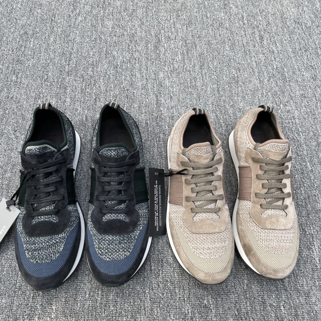 브리오니 스니커즈