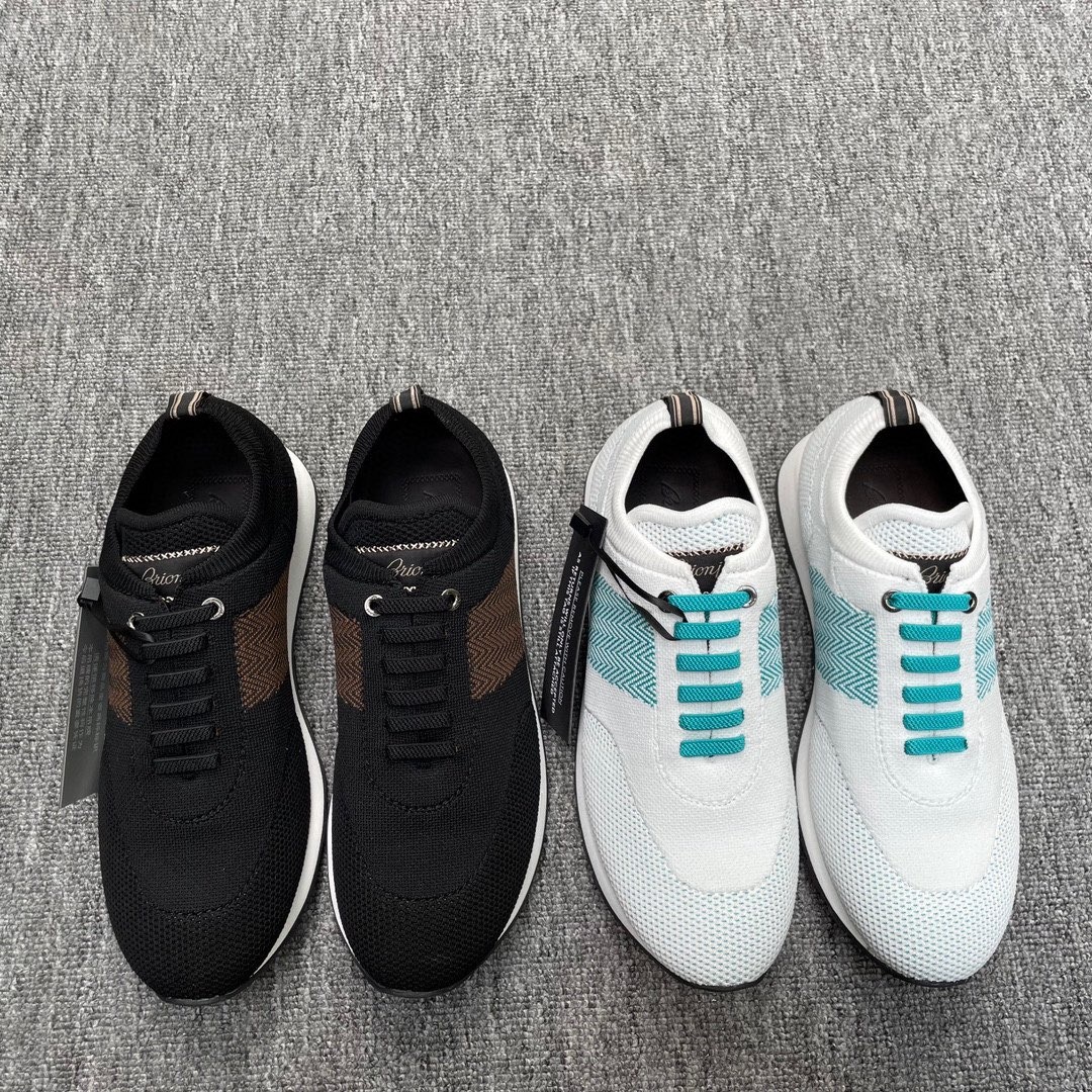 브리오니 스니커즈