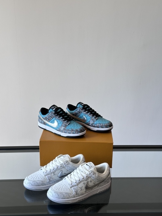 루이비통 스니커즈