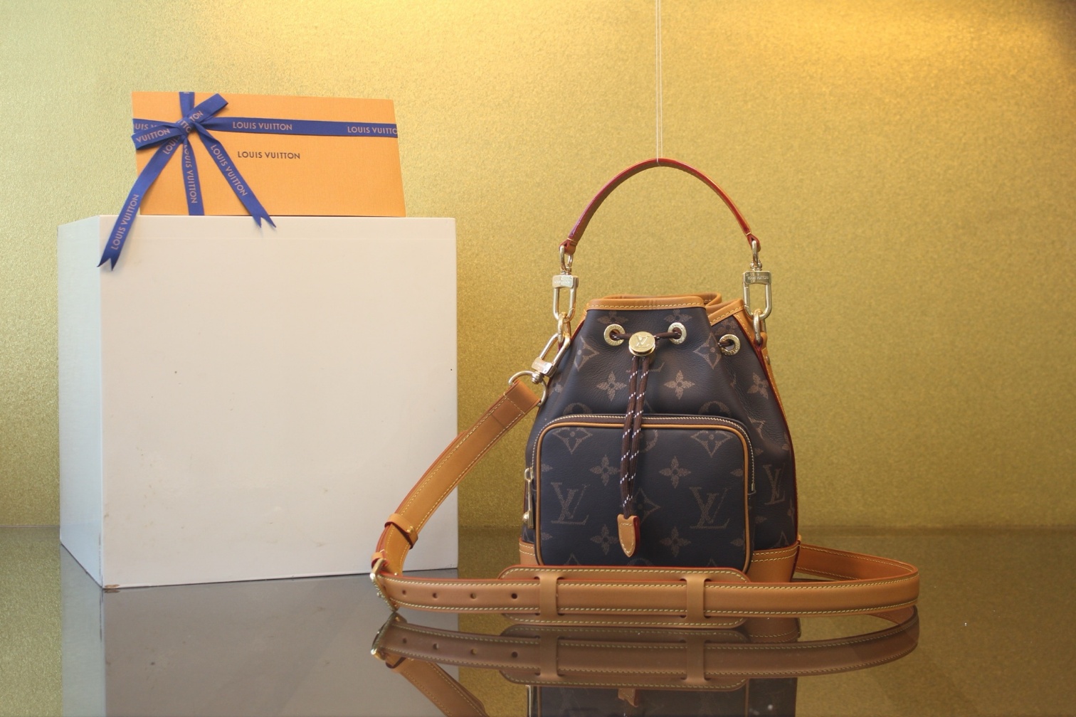 루이비통 노에카고모노그램(황벽집)