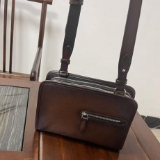 벨루티 저널리오트리오스크리토메신저백