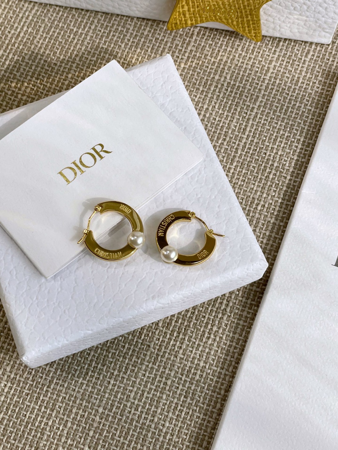 디올 귀걸이