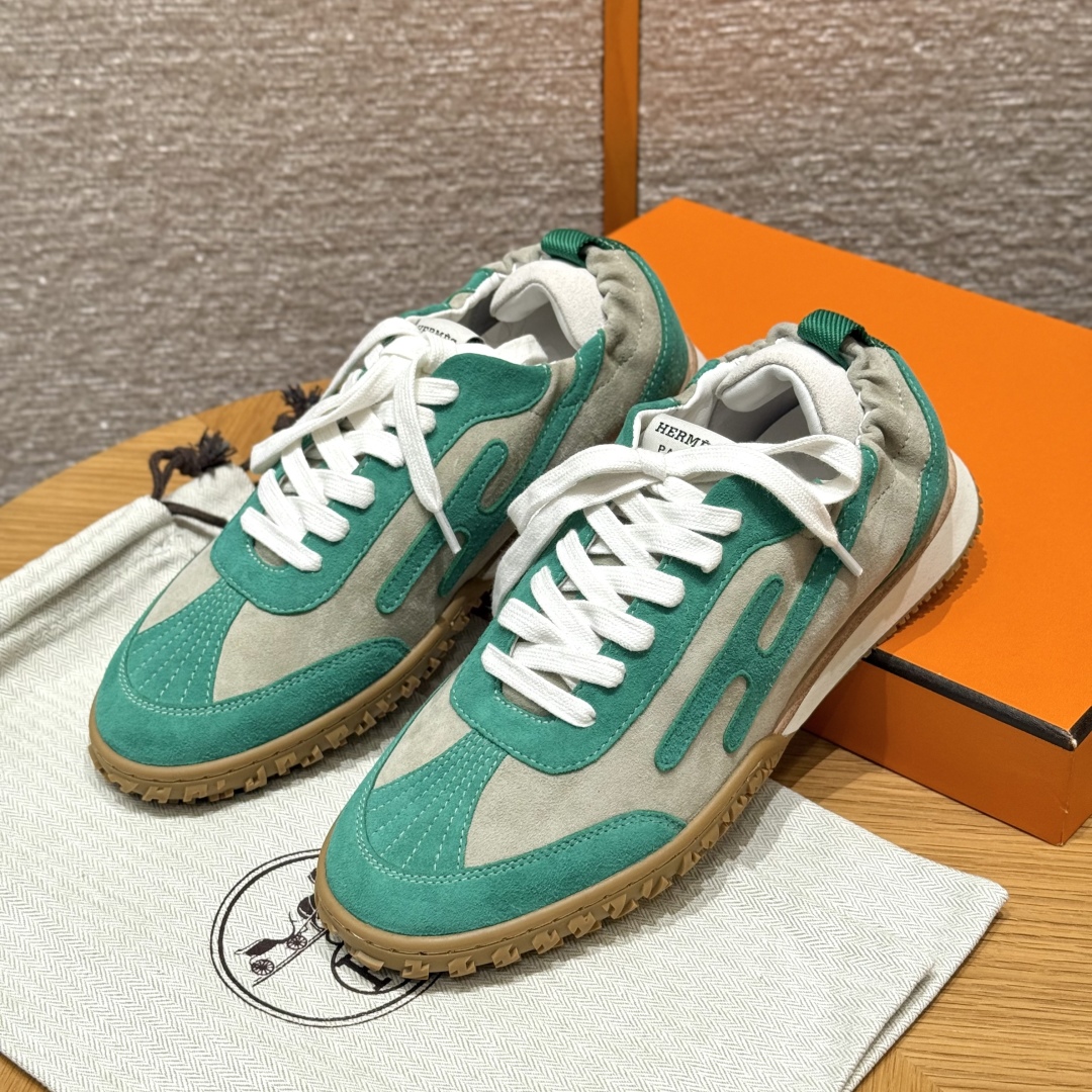 에르메스 제트스니커즈