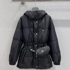 프라다 패딩