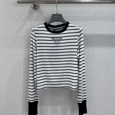프라다 니트