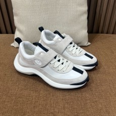 에르메스 스니커즈