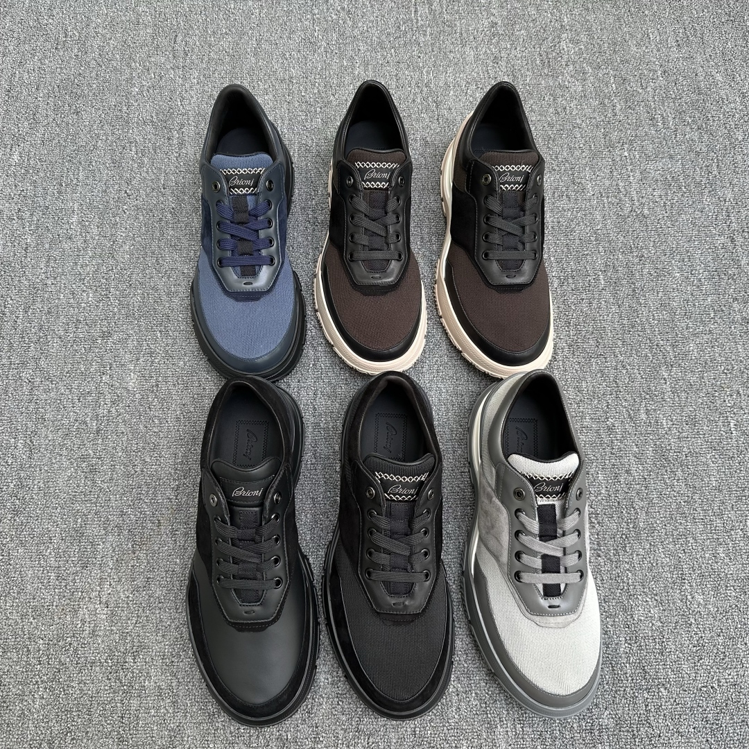 브리오니 스니커즈