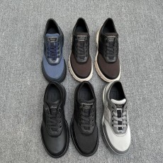 브리오니 스니커즈