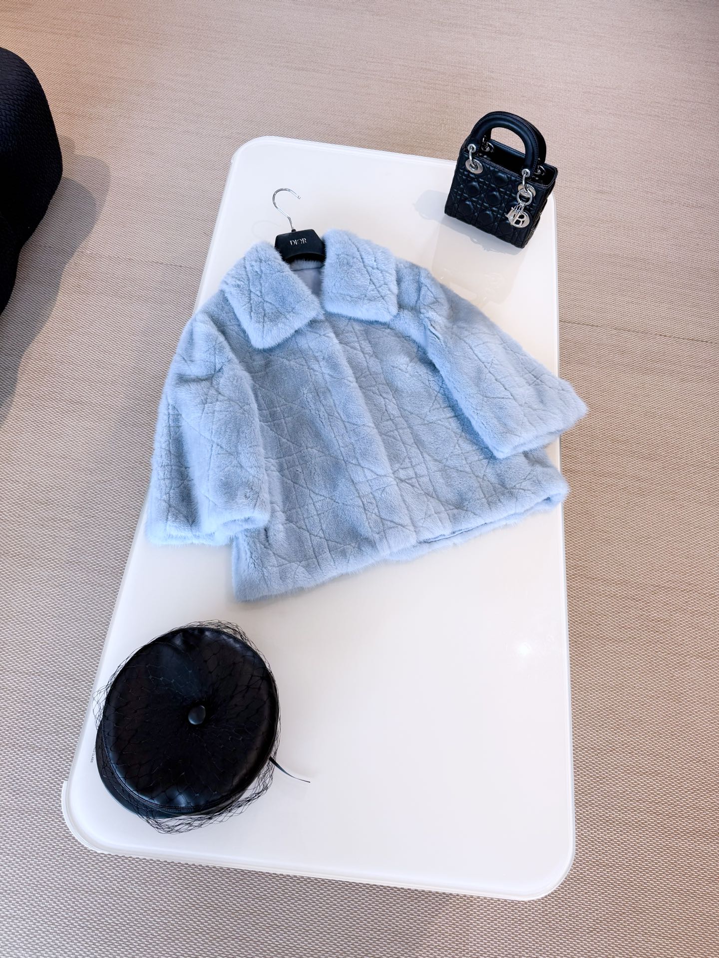 디올 밍크자켓
