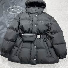 프라다 패딩