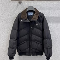프라다 패딩