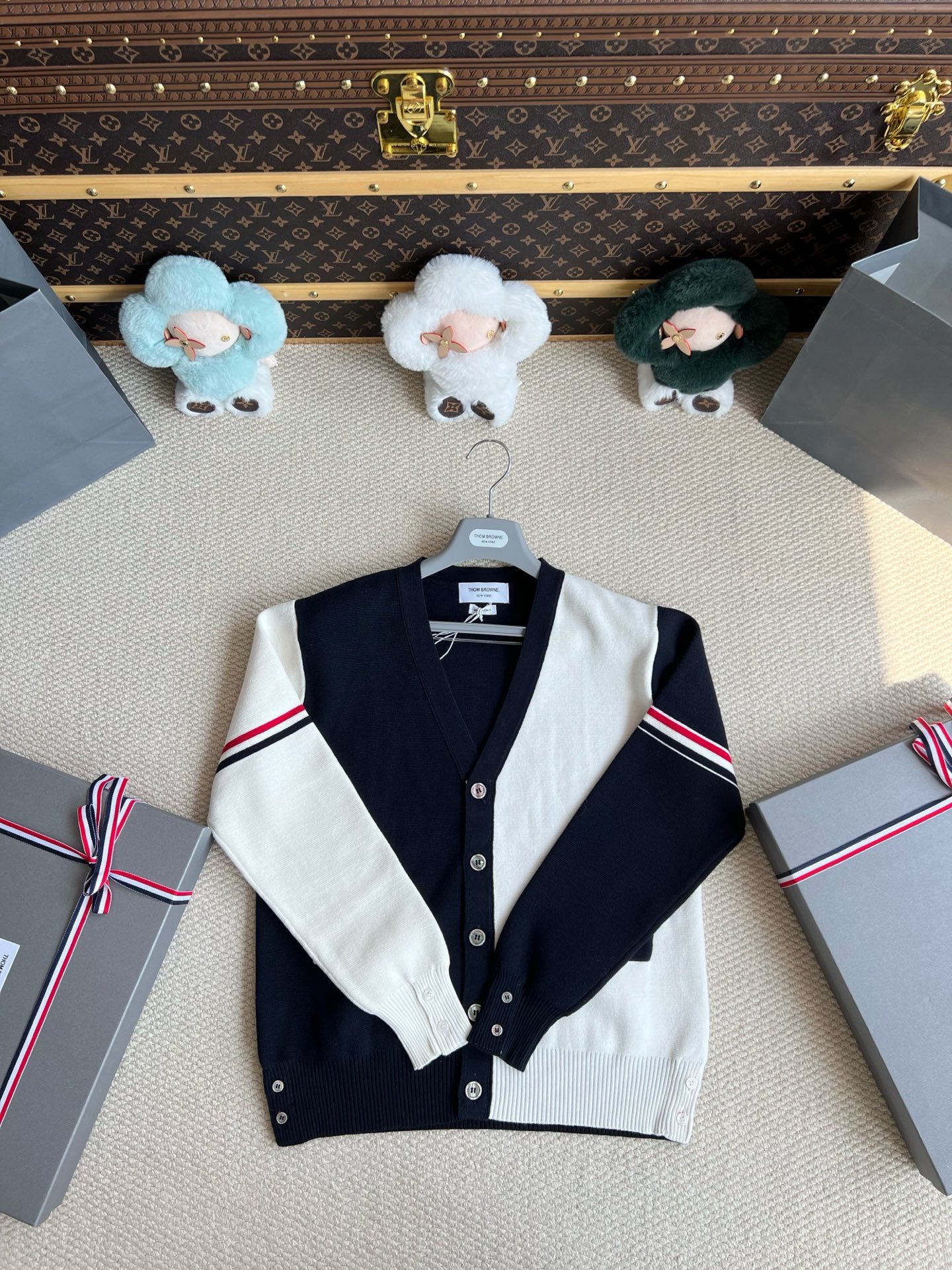 톰브라운 가디건