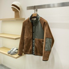 로로피아나 자켓