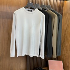 로로피아나 티셔츠