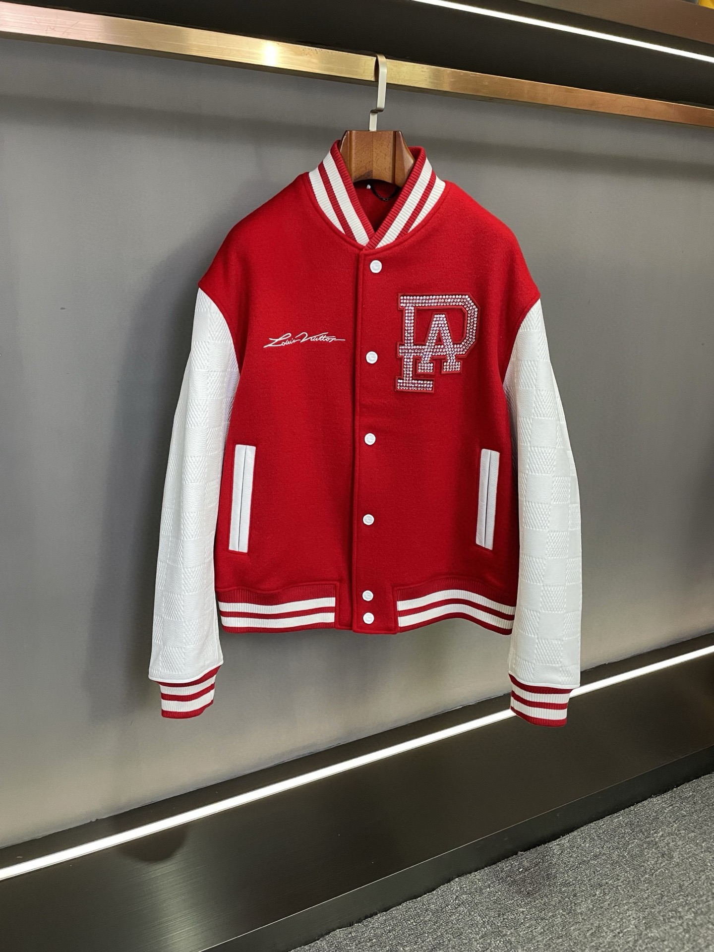 루이비통 가죽자켓