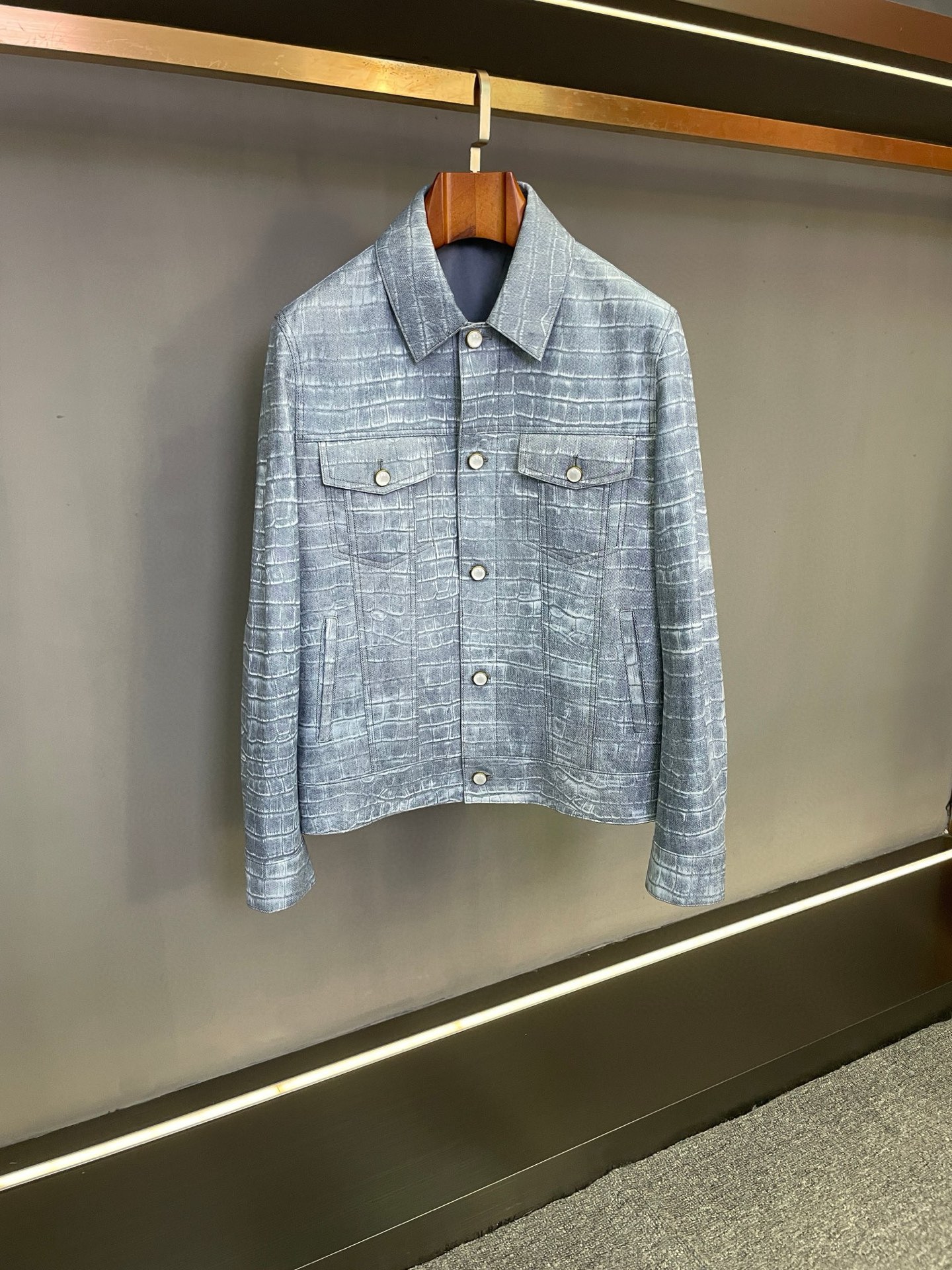 루이비통 가죽자켓