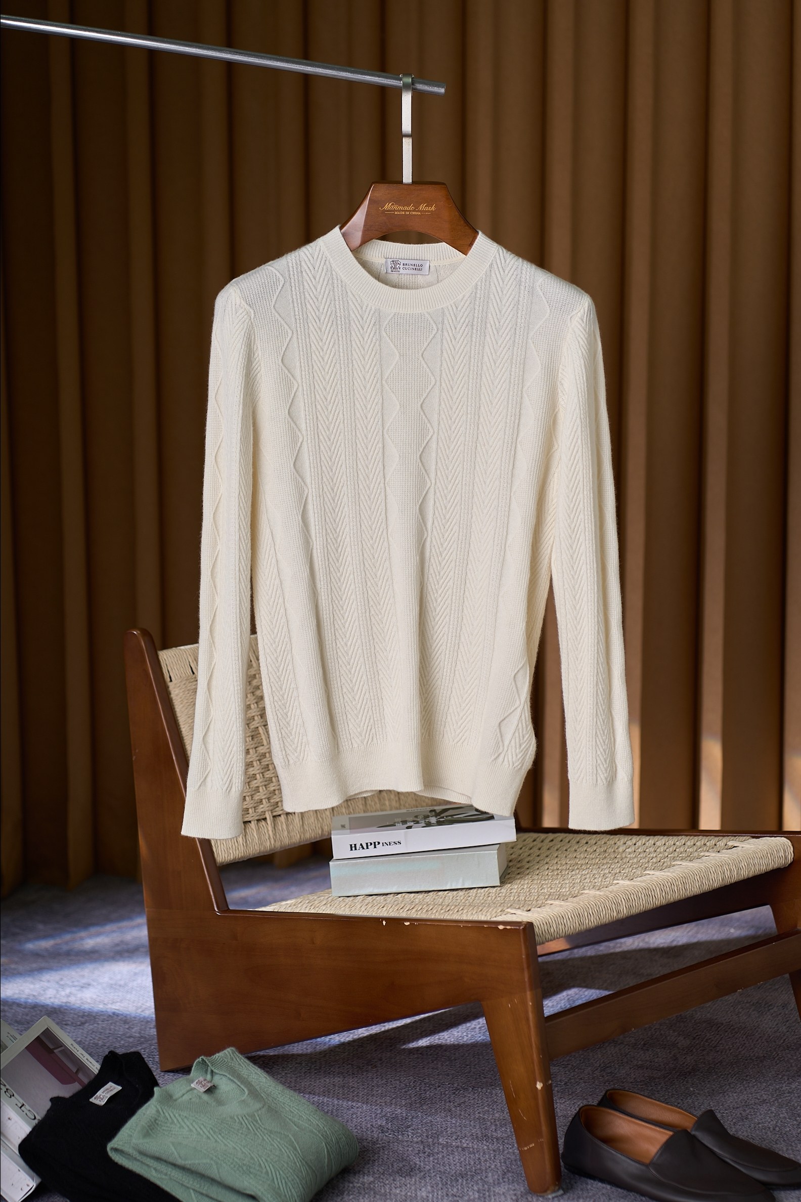 브루넬로쿠치넬리 니트