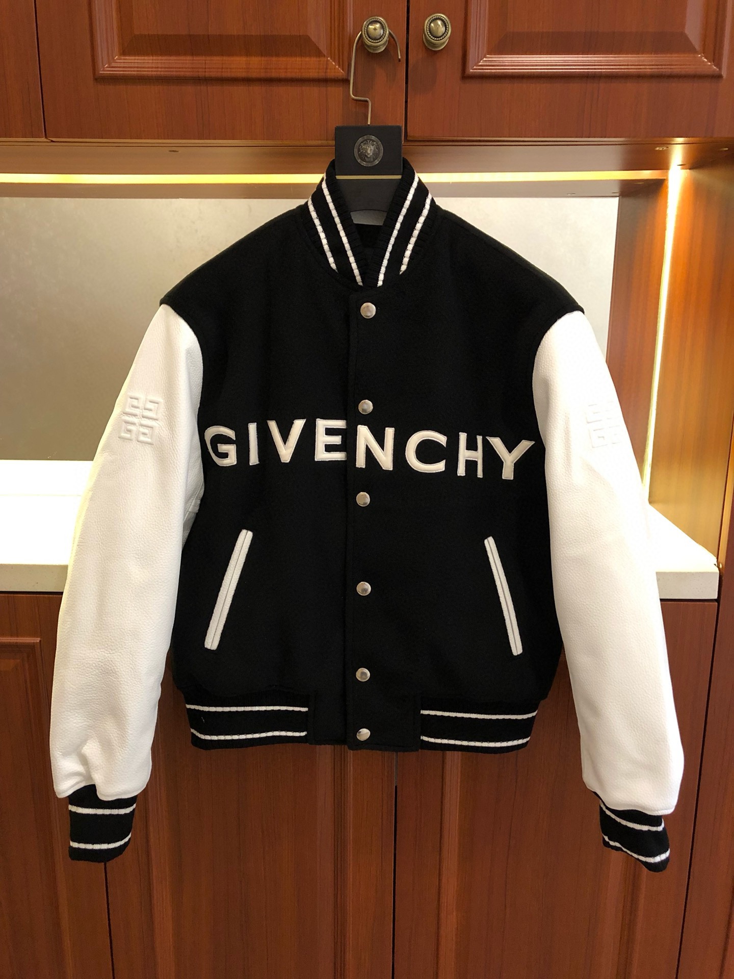 지방시 가죽자켓