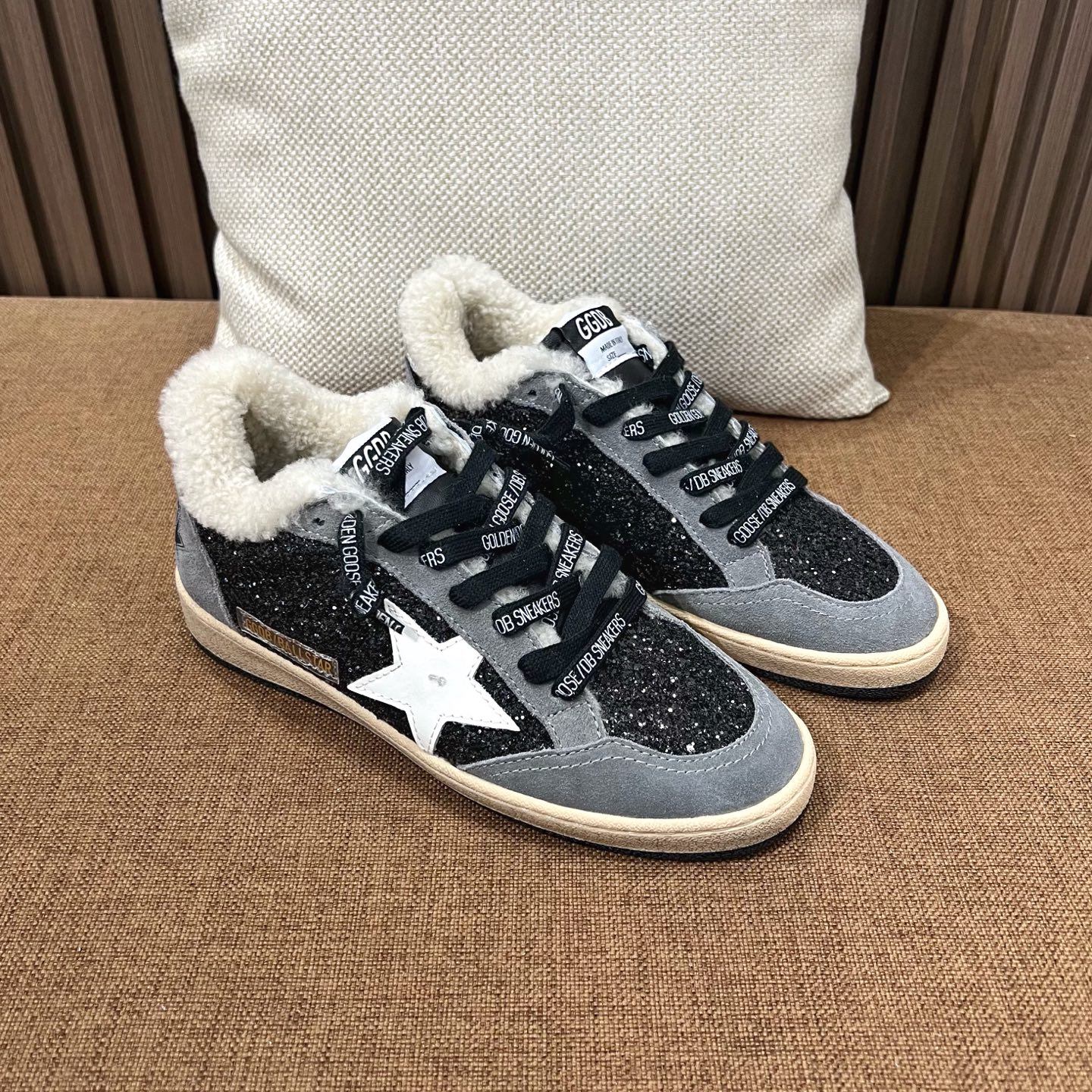 골든구스 스니커즈