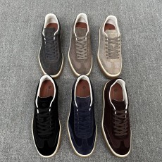 로로피아나 스니커즈