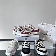 지방시 스니커즈