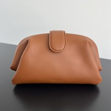 보테가베네타 클러치파우치