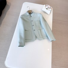 로로피아나 자켓