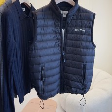 미우미우 패딩조끼