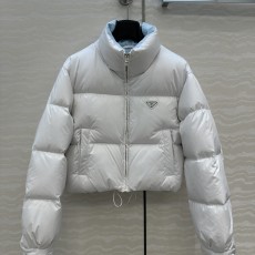 프라다 패딩