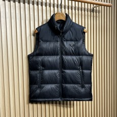 프라다 패딩조끼
