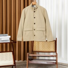 로로피아나 자켓