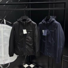 프라다 패딩